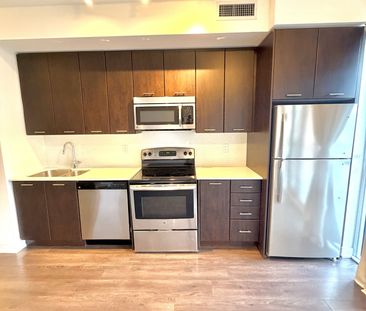 For Lease - 50 Bruyeres Mews N/A Unit# 609, Toronto, Ontario - Photo 2