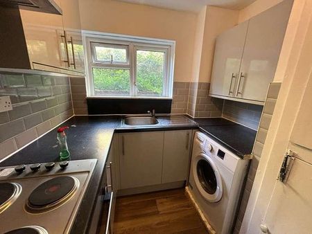 Bedroom Flat - Unfurnished - Meyrick Court, LU1 - Photo 4