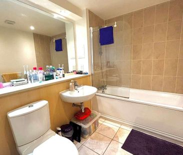 Eastside Mews, London, E3 - Photo 6