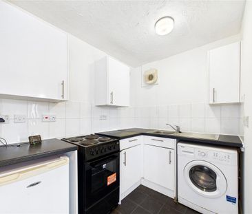 1 bedroom maisonette to rent - Photo 2