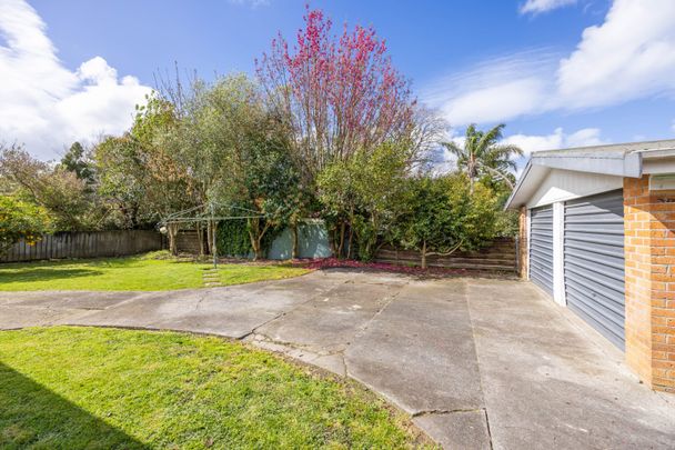 Well Maintained Brick Home - Photo 1