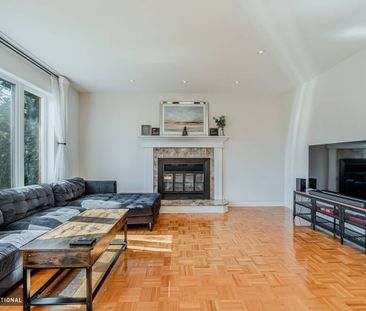 MPI006 - House Pierrefonds, Montreal - Photo 4