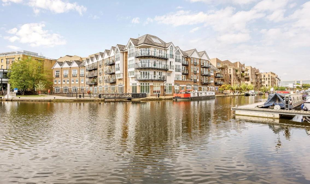 Durham Wharf Drive, Brentford - Photo 1