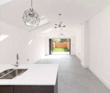 2 Bed Flat, Squires Lane, N3 - Photo 3