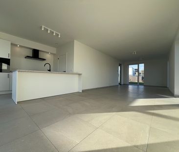 Halfopen nieuwbouwwoning met garage in Varsenare - Foto 3