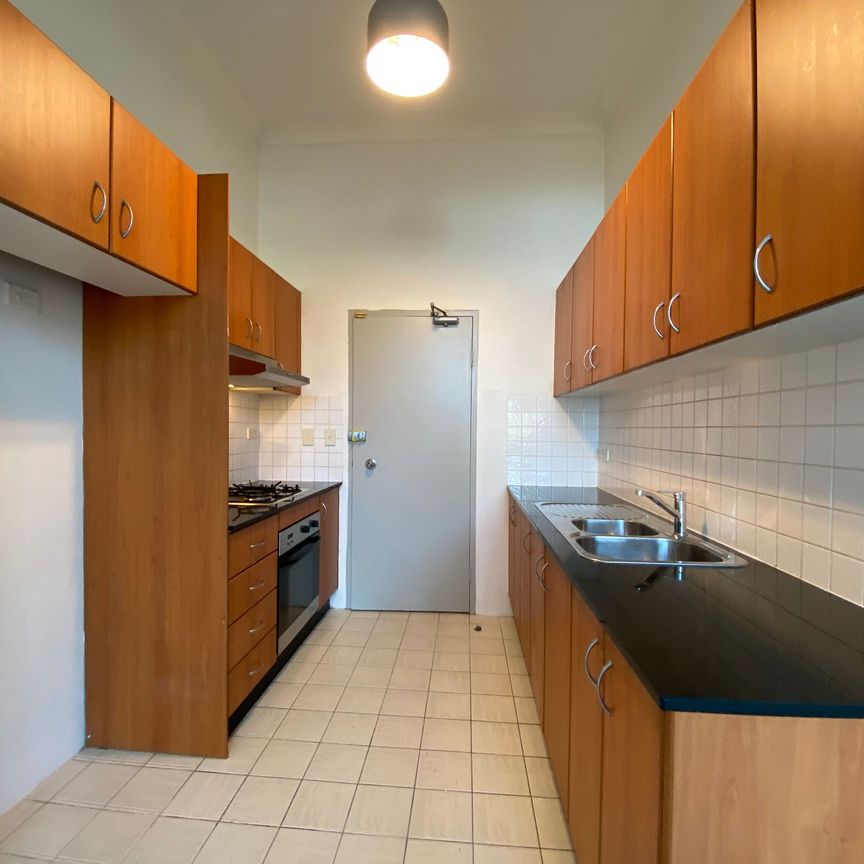 Alpha House Living!!! - Photo 1