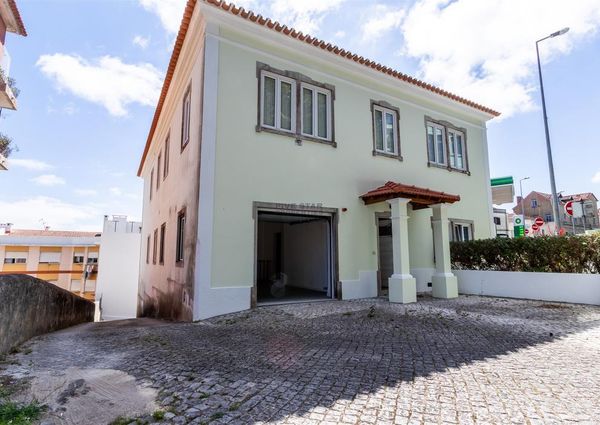 Apartamento T4 em Lisboa