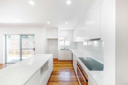 As New Modern 4 bedroom Home in Great Location - Photo 5