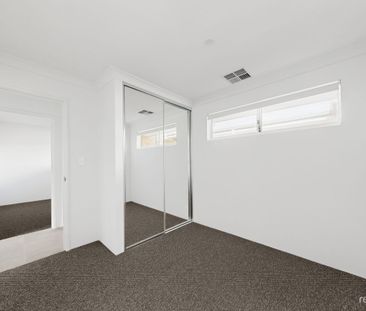 QUALITY LIVING CLOSE TO THE COAST - Photo 3