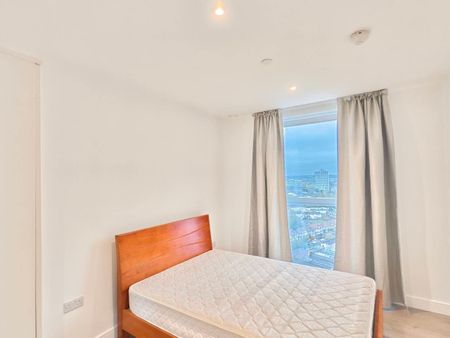 2 Bed Flat, Quay Walk, HA0 - Photo 5
