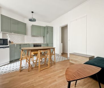 A LOUER 2 PIECES MEUBLE - PARIS 18EME Rue Gustave Rouanet - Photo 3