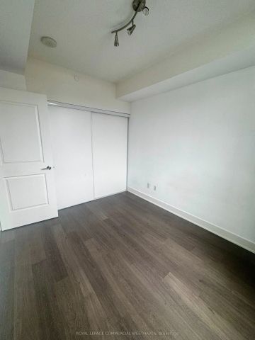 7608 Yonge Street #522 - Photo 2