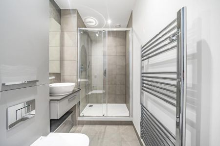 3 bedroom apartment to rent - Photo 5