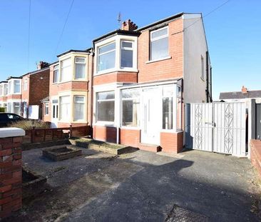 Waltham Avenue, Blackpool, FY4 - Photo 5