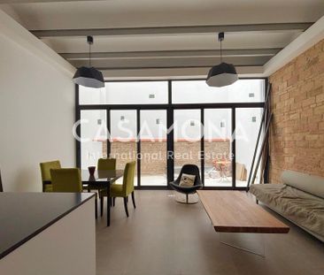 Spacious and modern 3-Bedroom Duplex with Terrace, Garage & Cozy Pa... - Photo 2