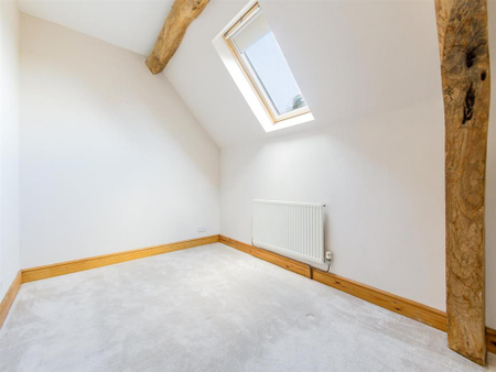 2 bedroom barn conversion to rent - Photo 5