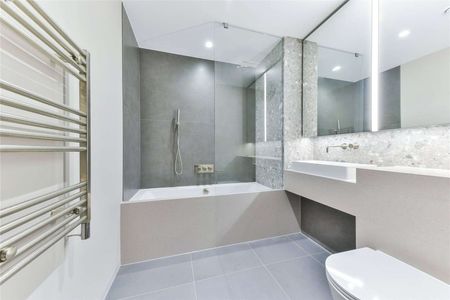 Stunning one bedroom apartment situated in the Upper Riverside Development. - Photo 4