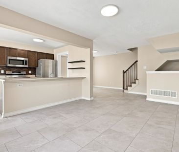 For Lease - 2621 BAYNES SOUND Way, Barrhaven, Ontario - Photo 3