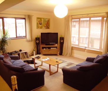 The Beeches, Bury St Edmunds - Photo 5