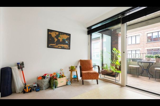 2 Bed Flat, Rookwood Way, E3 - Photo 1