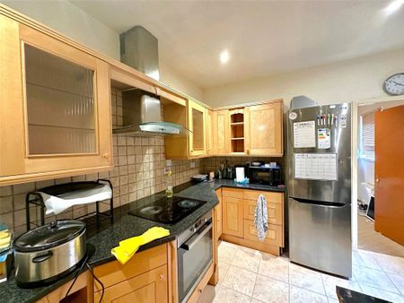 1 bedroom apartment to rent - Photo 3