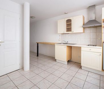Location Appartement 2 pièces 42m² NANTES 44000 - Photo 2
