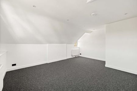 3 bedroom apartment to rent - Photo 5