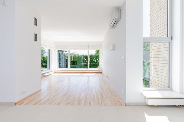 Idealny dla rodziny dom na Wilanowie - Zdjęcie 1