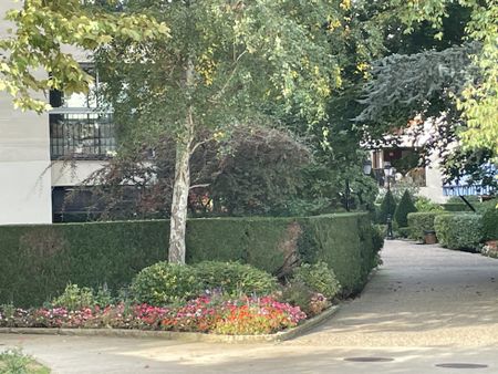 Appartement 110 m² - 5 Pièces - Le Chesnay Rocquencourt (78150) - Photo 3