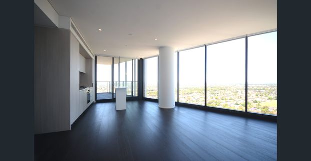 BEAUTIFUL TWO BEDROOM APARTMENT WITH STUNNING VIEWS!!!! - Photo 1