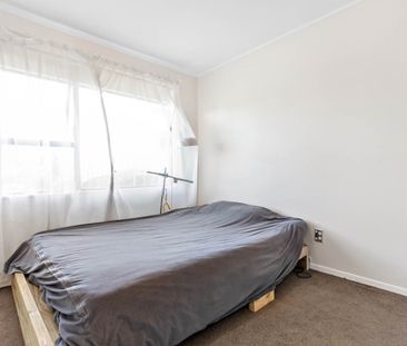3 Bedrooms on Kayle Glen - Photo 1