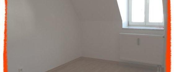 Dachgeschosswohnung in Zwickau (Mitte-Nord) - Photo 1