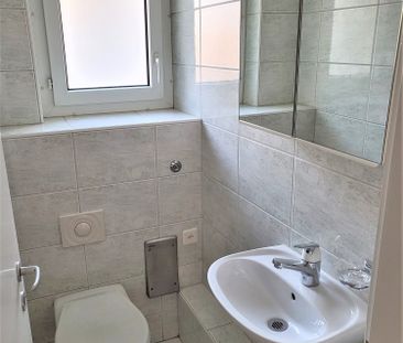 grosse helle 3.5-Zimmer-Wohnung mit Balkon in Allschwil 96m2 - Photo 4