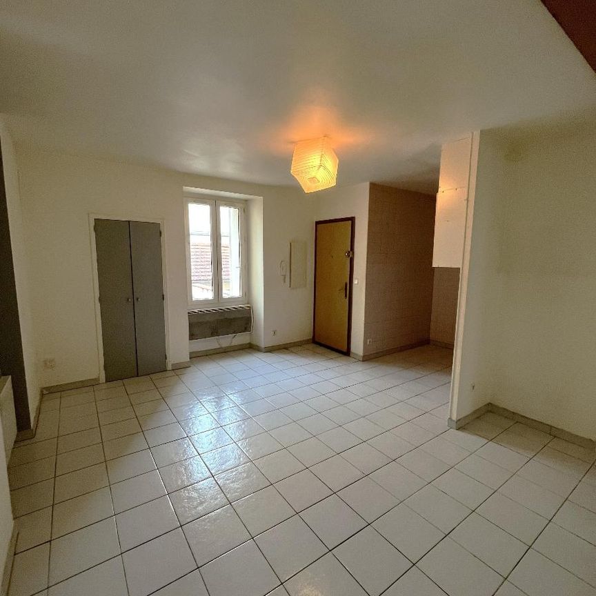 Location Appartement 3 pièces 44m² CARMAUX 81400 - Photo 1