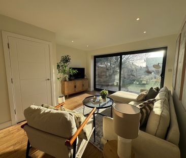 Alfriston Road, Seaford - Photo 1