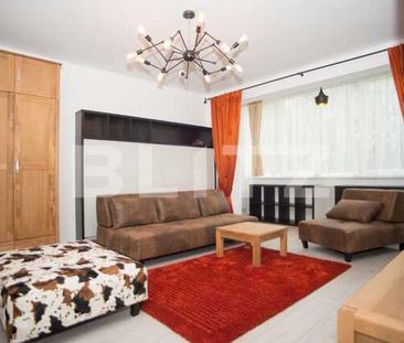 Apartament 3 camere, 90 mp, mobilat modern, parcare, zona Salii Polivalente - Photo 2