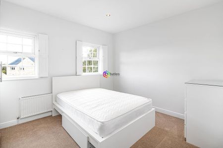 5 bedroom end of terrace house to rent - Photo 3