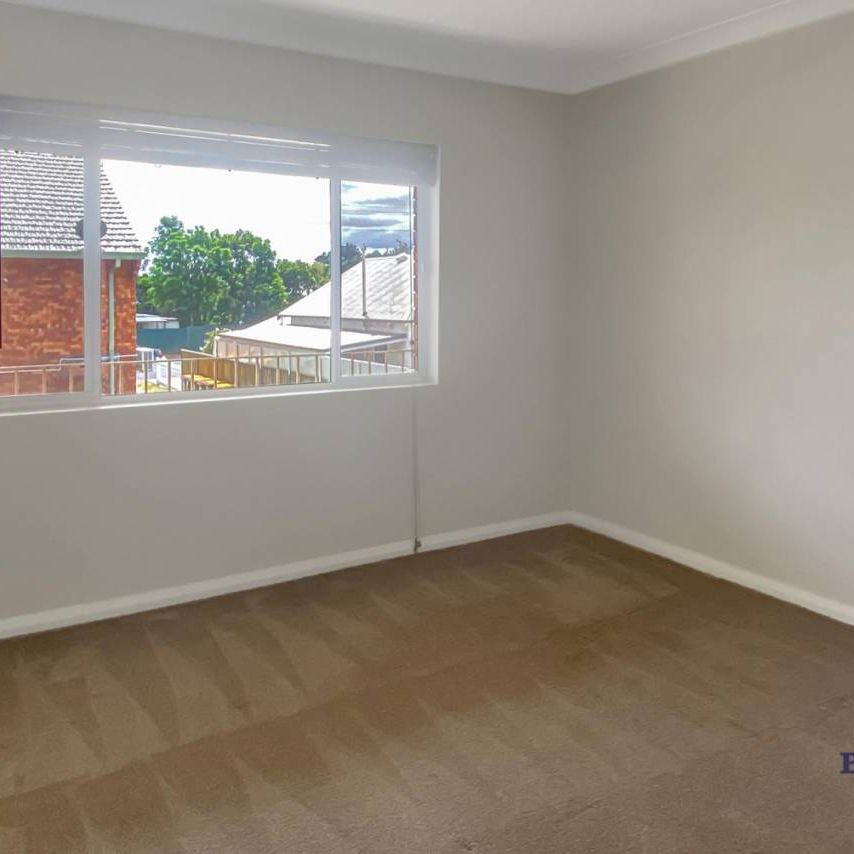 Renovated Two Bedroom Unit in Central Dubbo - Photo 1