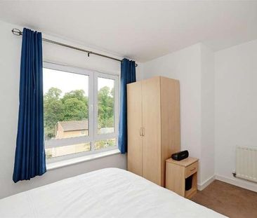 Beeches Bank, Norfolk Park, Sheffield, S2 - Photo 4