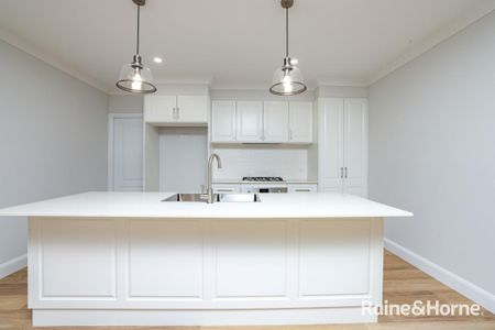 3 Bedroom Unit Located in the CBD - 15/12/25!!! - Photo 5