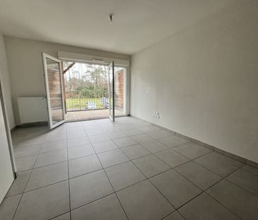 Location Appartement 2 pièces 41m² GUJAN MESTRAS 33470 - Photo 1