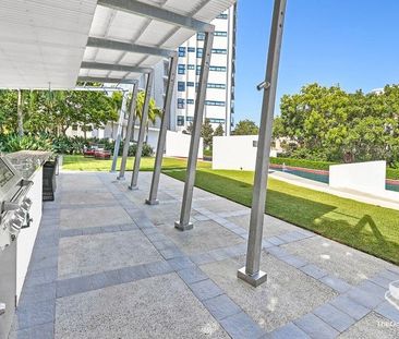 Furnished -Tranquil, Spacious & Private - Lumiere Residences - Photo 2