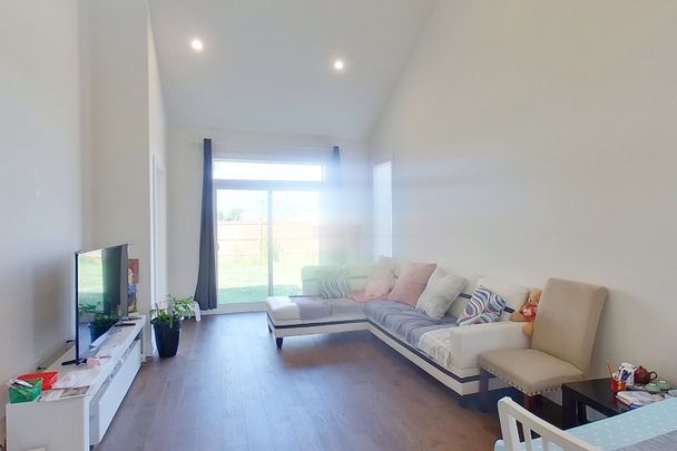 For Lease - 619 Freeport Street, London North, Ontario - Photo 1