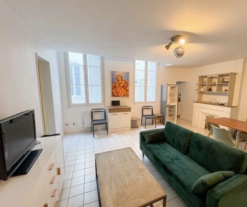 Location Appartement 4 pièces 84m² BORDEAUX 33000 - Photo 1