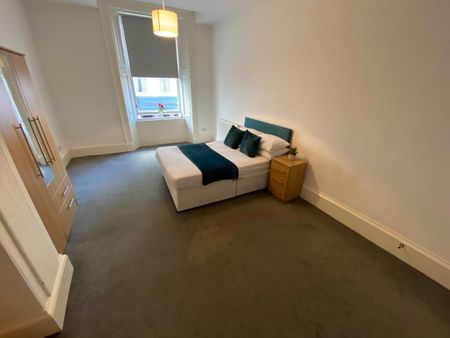 5 bedroom flat to rent - Photo 5
