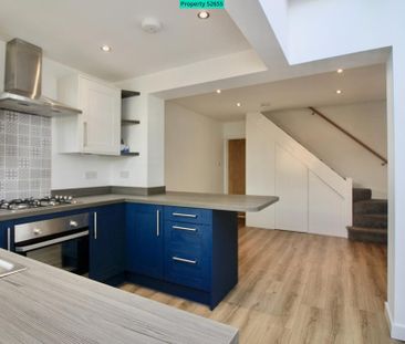 2 bedroom end of terrace house to rent - Photo 6