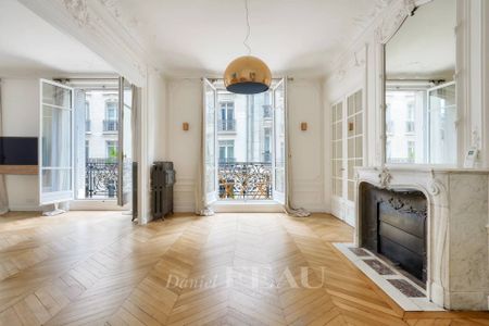 Location appartement, Paris 17ème (75017), 7 pièces, 240 m², ref 86284234 - Photo 5