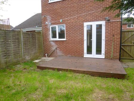 1 bedroom flat to rent - Photo 5