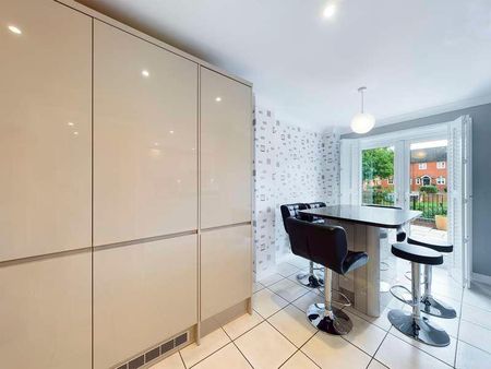 Peacock Mews, Kidderminster, DY10 - Photo 5