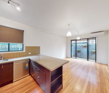 1/58 Rankins Road, Kensington - Photo 3